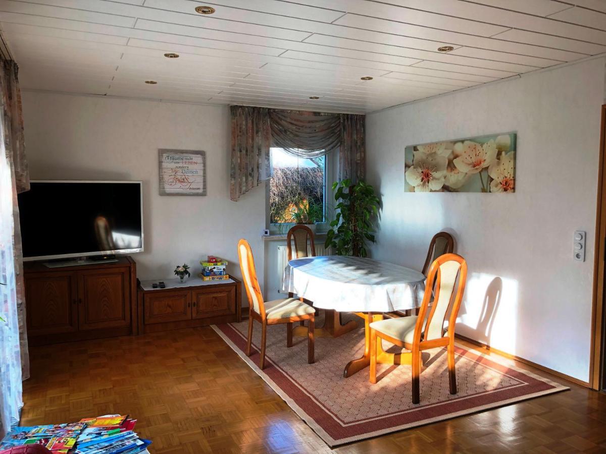 Ferienwohnung Am Wald - Naehe Funpark Zirndorf Exterior foto