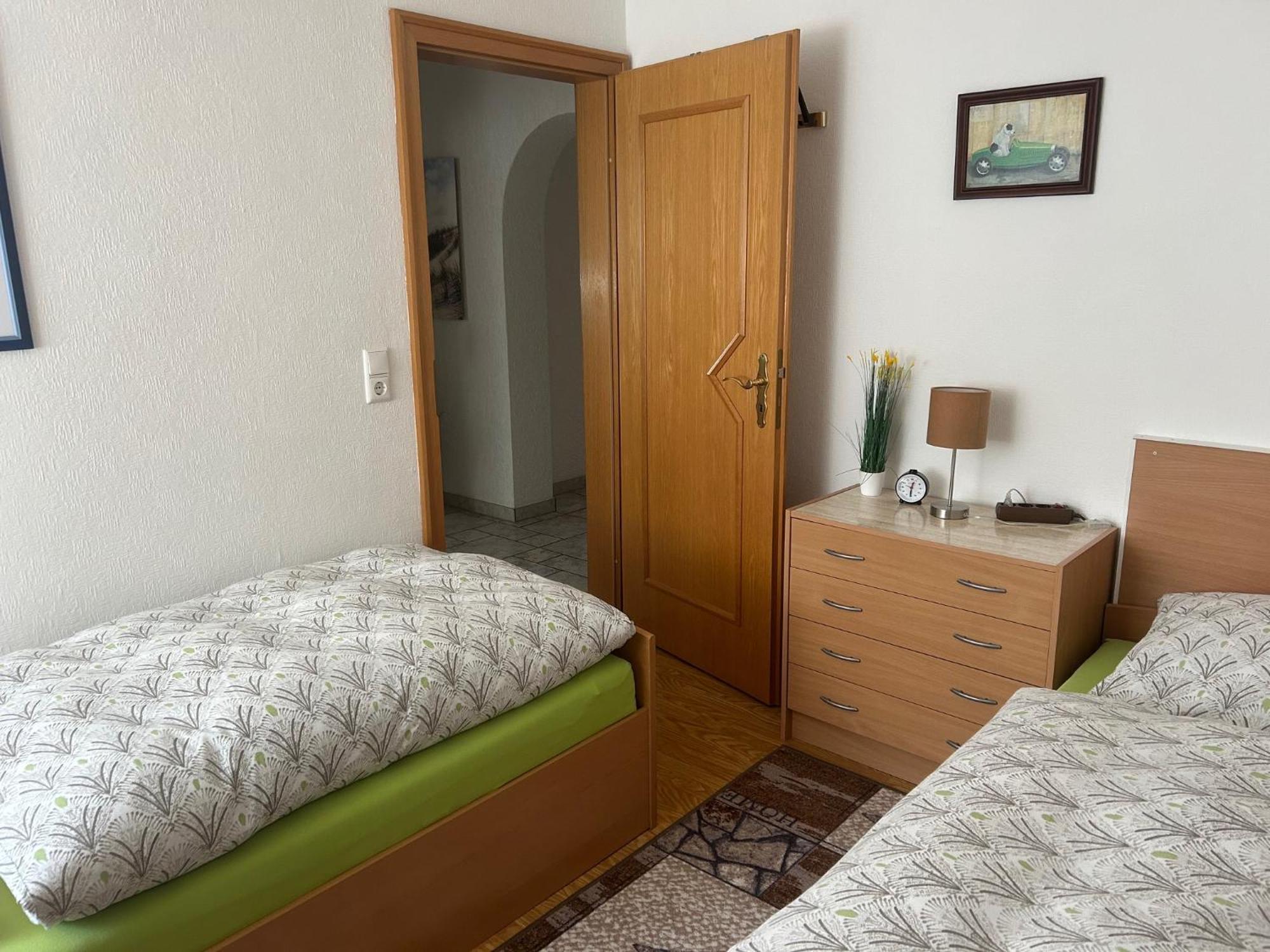 Ferienwohnung Am Wald - Naehe Funpark Zirndorf Exterior foto